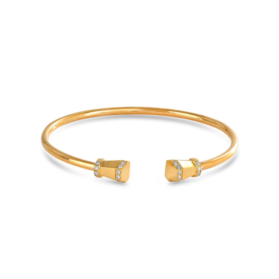 Diamond Bangle of 18K Yellow Gold