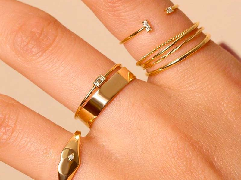 Minimalist Gold Jewelry